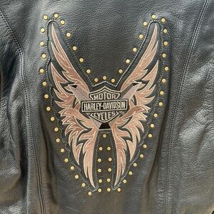 WOMANS HARLEY DAVIDSON LEATHER RIDING GEAR JACKET